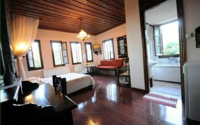 Amalthia Traditional Guesthouse