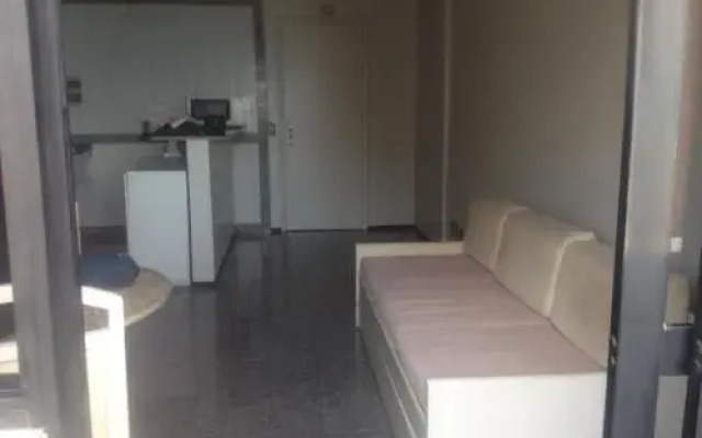 Flat New Life