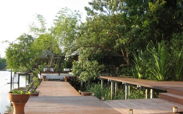 Ban Ing Nam Health Resort & Spa