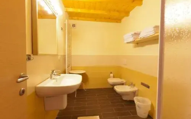 Agriturismo Con Cucina Tipica Nuova Scardua