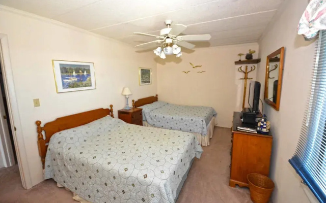 Diamond Head 312  - 2 Br Condo
