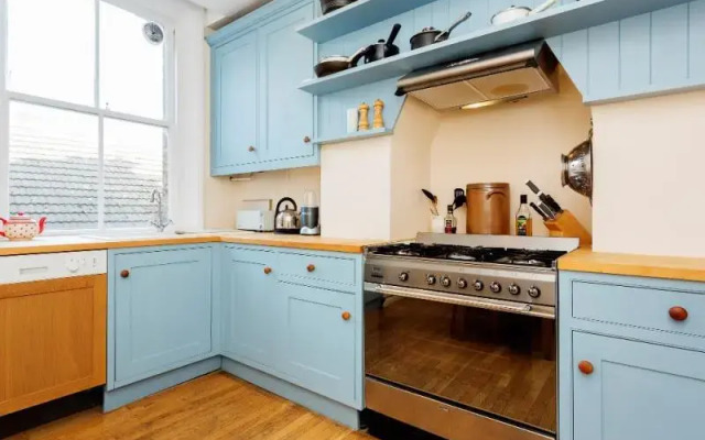 Veeve  Flat Rostrevor Road Fulham
