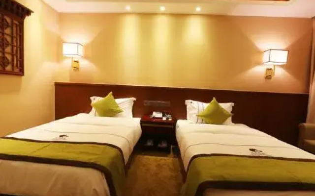 Shangri-La Balagezong Tibetan Ecological Hotel