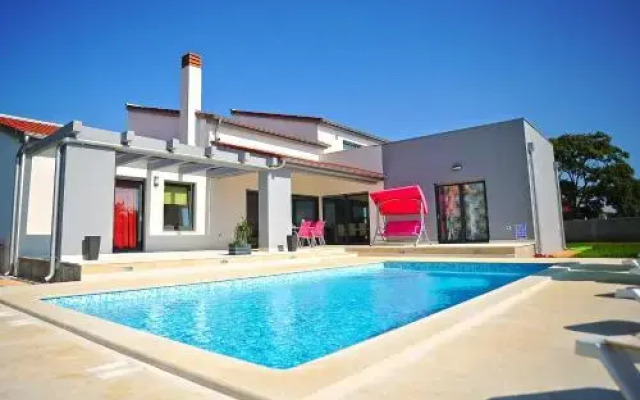 Villa Eva