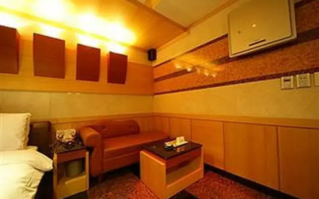 Pam Hotel