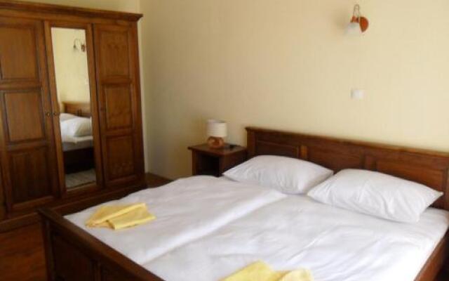 Ethno House Ruzin Dvor