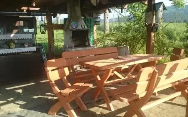 Privát v raji