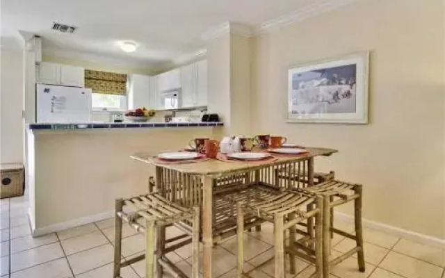 Breezy Bungalow (Townhouse)