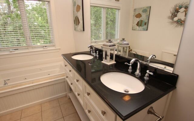 The Sandlot - 4 Br Home