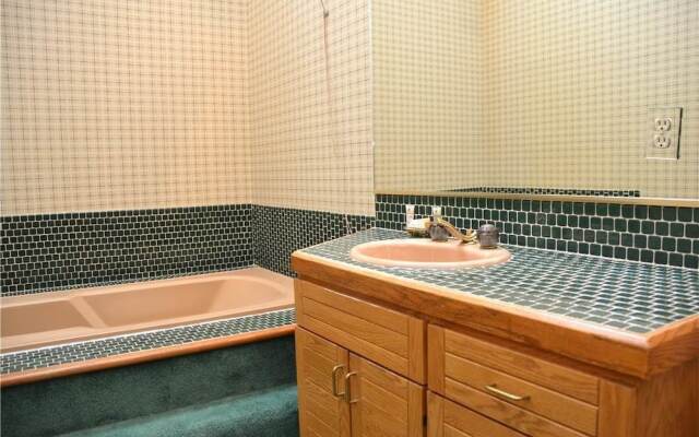 Chimney Ridge Townhomes Unit 517 by RedAwning