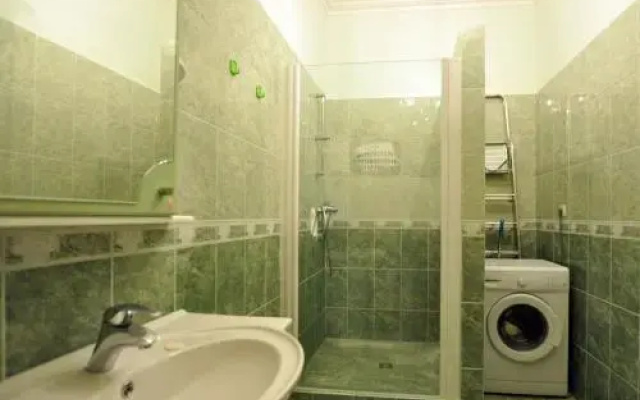 Odessa Rent - Mayakovskogo lane 9