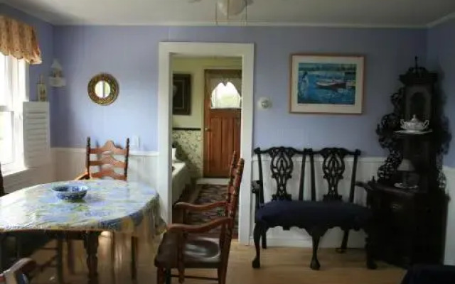 Simply Charming Cottages