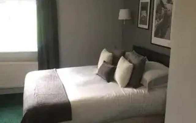 Carswell Country Club B&B
