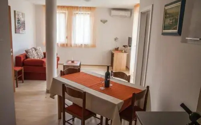 Apartments Mirela
