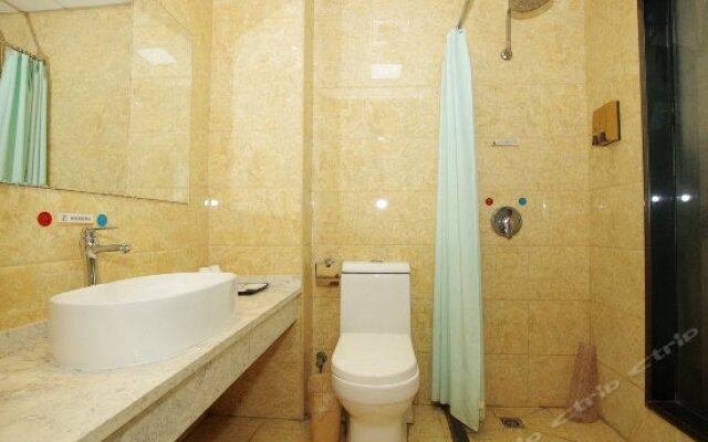 Super 8 Hotel Plaza North Road