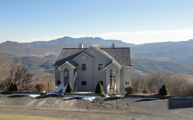 Southcrest Overlook by VCI Real Estate Services