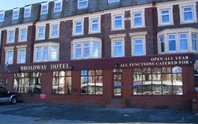 Broadway Hotel (Nr Pleasure Beach)