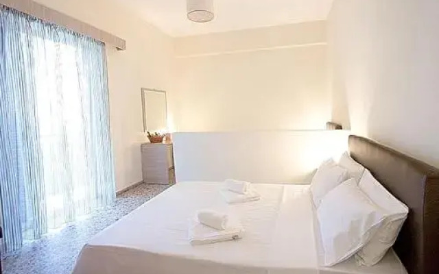 Galazia Nera Apartments
