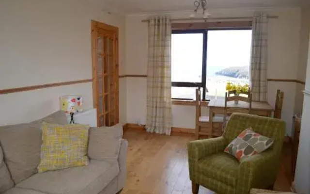 Highland Holiday House