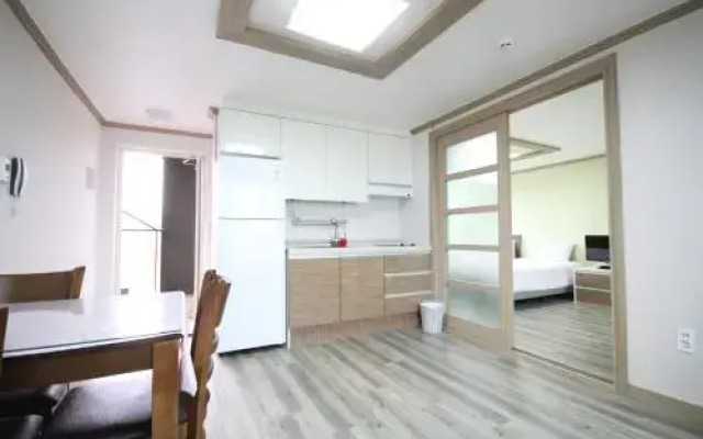 Nandrue Ole Pension