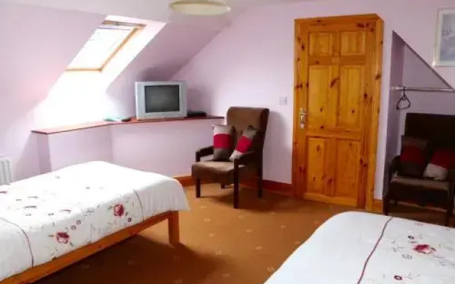 Lakemount House B&B