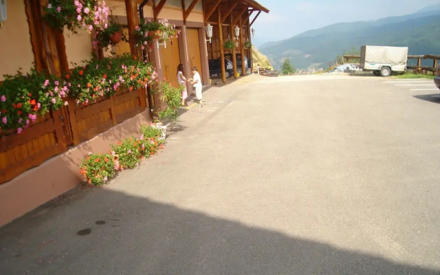 Ferme Auberge Chalet Pierre