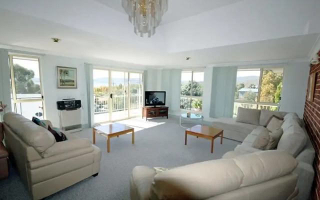 Casa Del Sol - Near Centre of Jindabyne