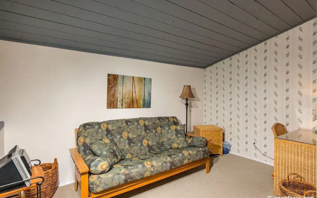 South Sierra Condominium #12065