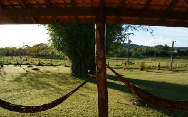 Pousada Canto do Bambu