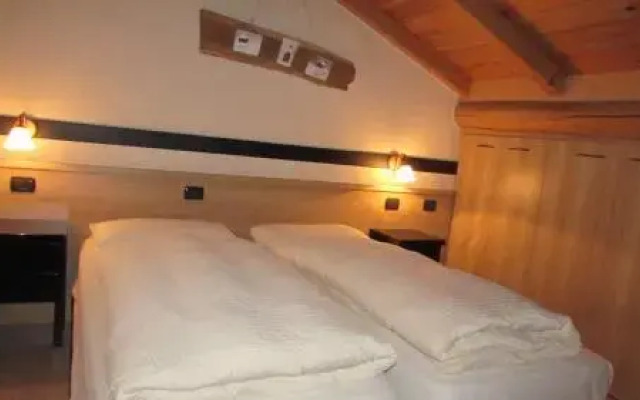 Chalet Nano 1