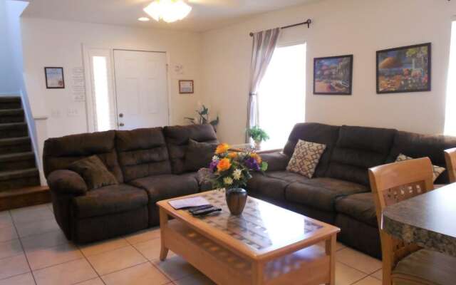 300 Kokomo Loop House