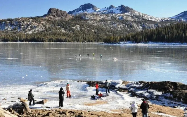 Base Camp Unit #39 2 Bedroom Condo - фото 3