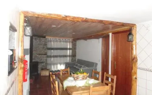 Abrigo do Outeiro-Serra Da Estrela