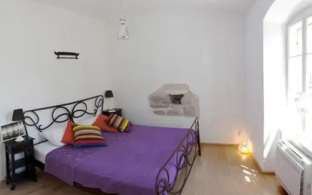 Stylish Theatre Apartments