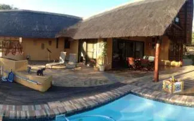 Umoja Bushvilla