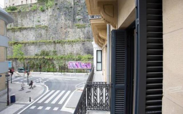 Domo by People Rentals