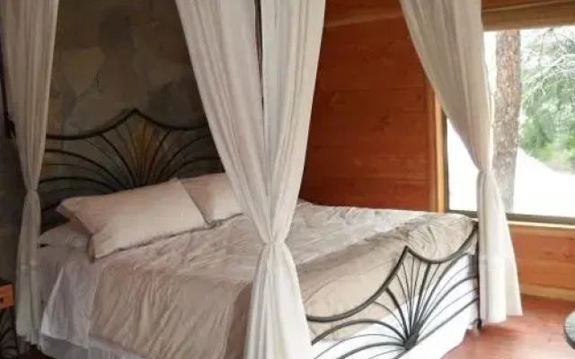 Peumayen Lodge & Termas