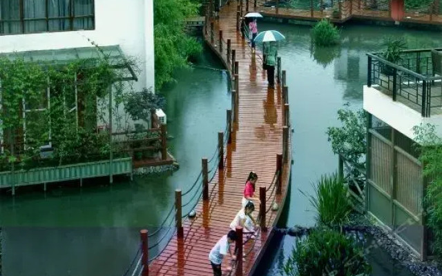 Relong Hot Spring Resort