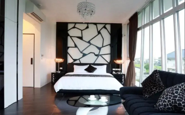 T2 Resort