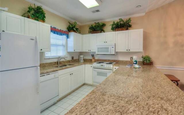 Magnolia North 302-4815