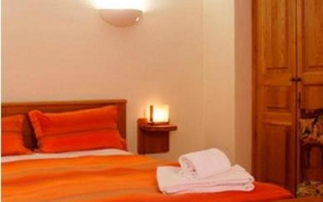 Hôtel le Mouton Dort