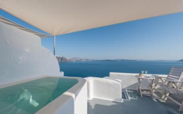 Thirea Suites Oia Sanatorini