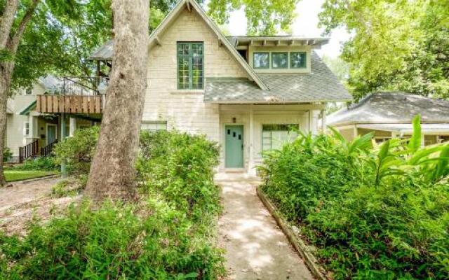 Wooded Retreat Off South Congress by RedAwning
