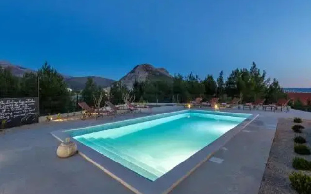VIlla Laetitia