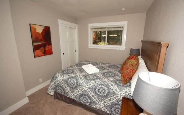 Sonoma Avenue Holiday home