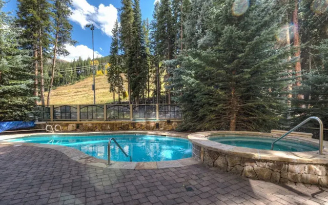 Lone Eagle #3024 - 2 Br Condo