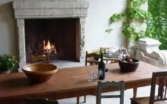 Sárffy House