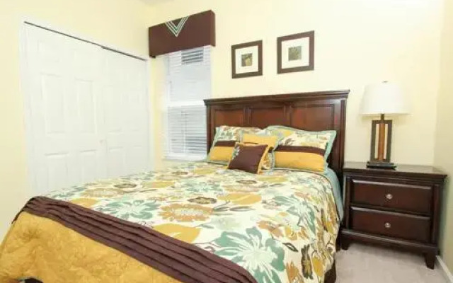 Comrow Villa 7739