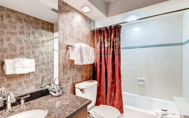 St. James Place 316