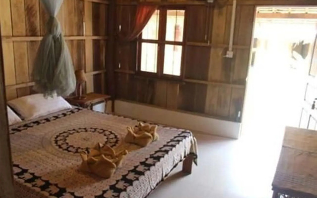 LingaLonger Bungalows